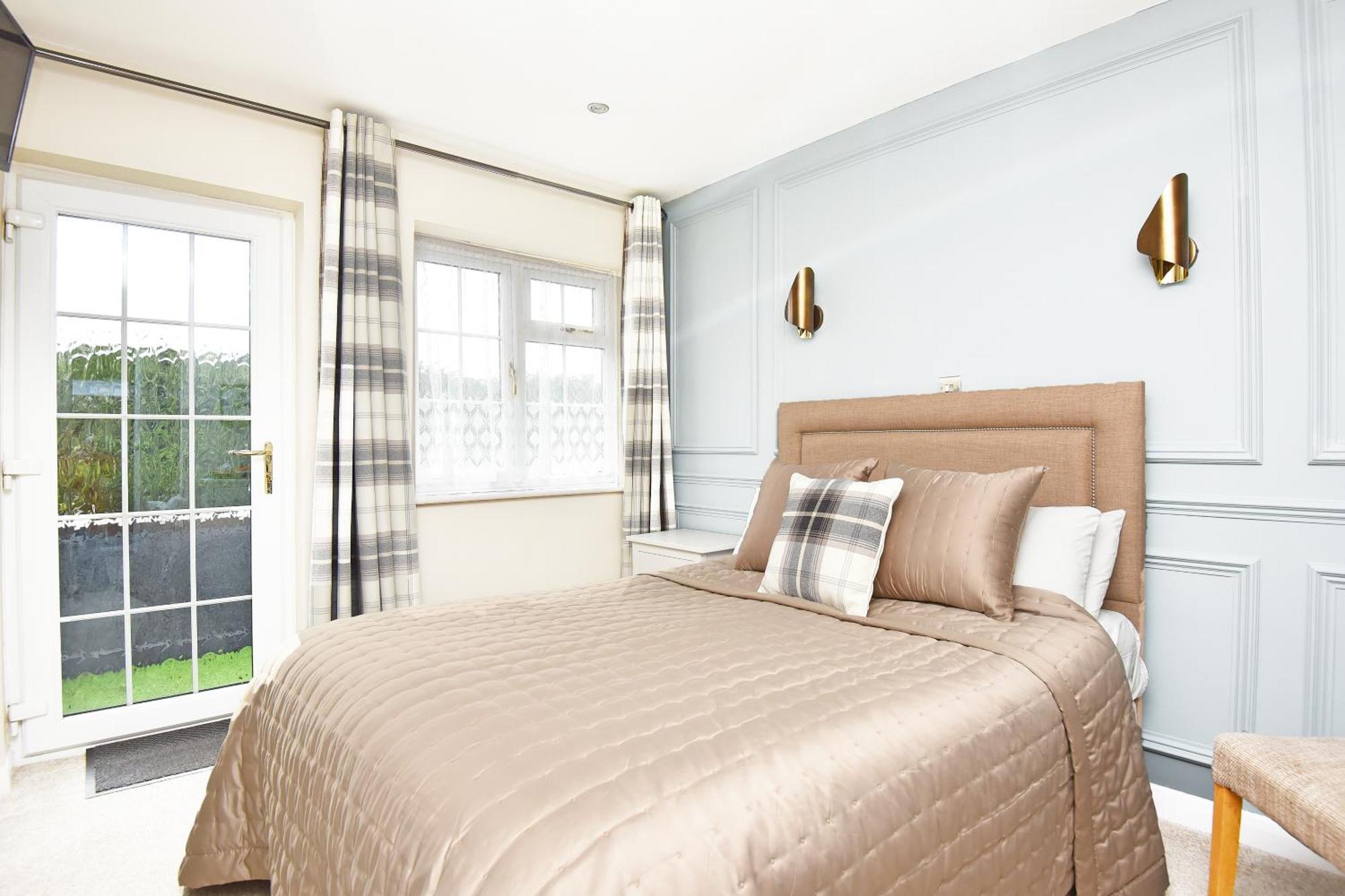 Chequers Inn Harrogate Exterior photo